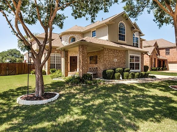 2nd image of 3912 Glenshannon Ln