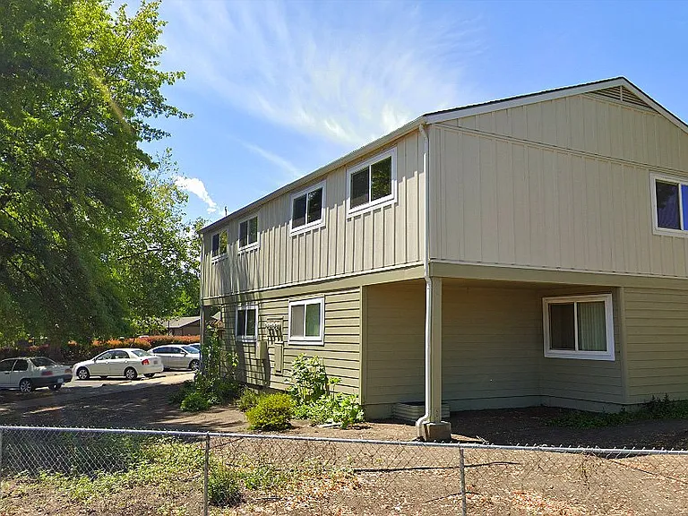 233 Eva Way #233 — Photo 4