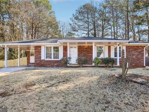 8298 Holly Dr, Jonesboro, GA 30238