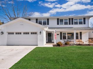 1345 N Highland Ave, Arlington Heights, IL 60004