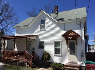 87 Ludlam St, Lowell, MA 01850