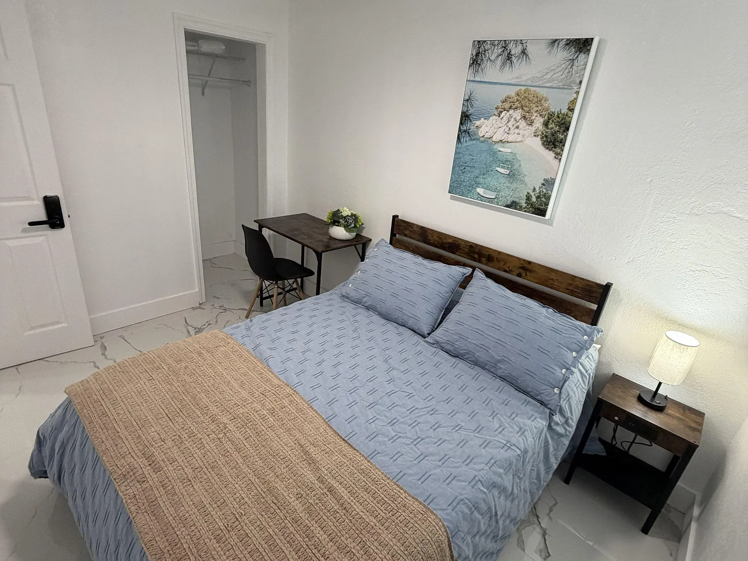 4 bed, 3.0 bath, 1808 sqft, $1,269 — Photo 1