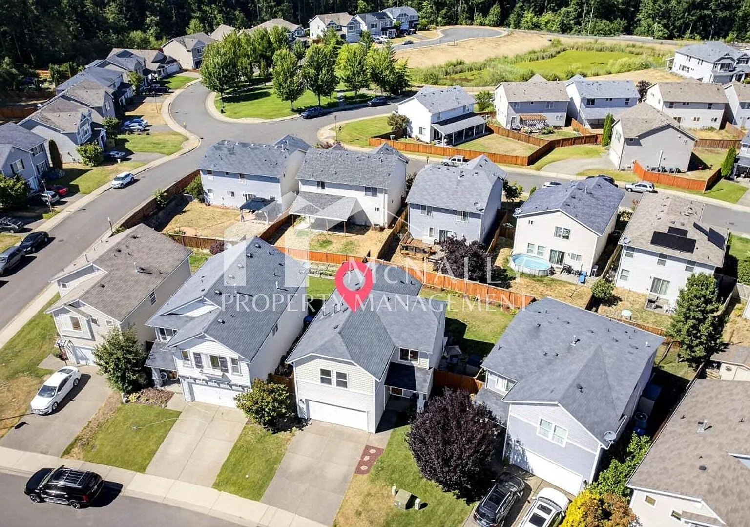 Modern 3-Bedroom Home with A/C & Fenced Yard in McCormick Woods — Photo 4