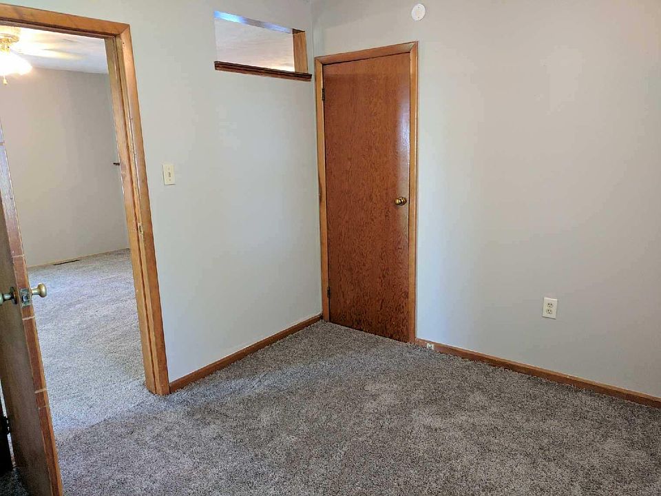 1405 High St Beatrice NE 68310 Zillow