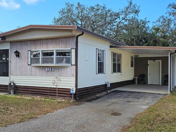 128 21st St NW, Ruskin, FL 33570