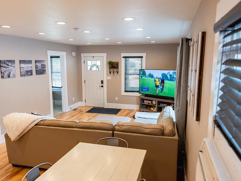 3054 Ames Ct — Photo 4
