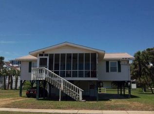 409 Palmetto Blvd, Edisto Island, SC 29438