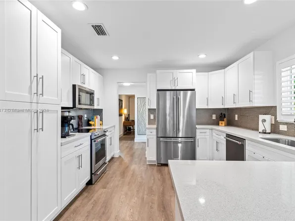 240 NE 97th St, Miami Shores, FL 33138