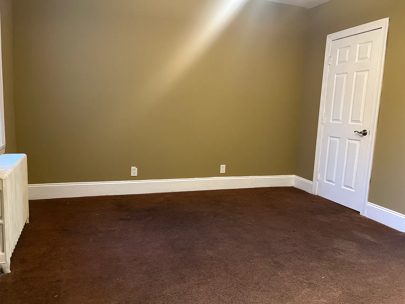 3 bed, 1500 sqft, $1,375 — Photo 3