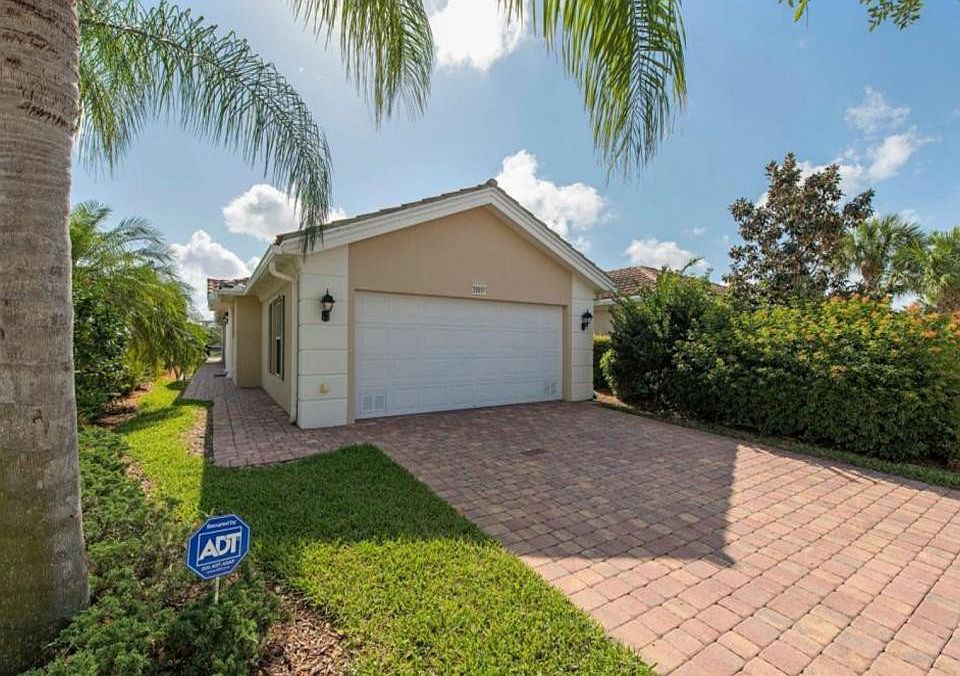 1st image of 28851 Vermillion Ln #E