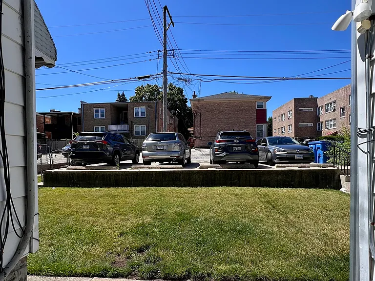 2837 W Summerdale Ave #1W — Photo 15