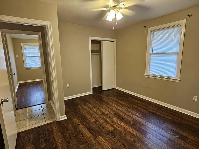 Unit Photo