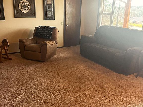 5th image of 3435 West Rd