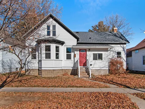 926 Elizabeth Ave, Marinette, WI 54143