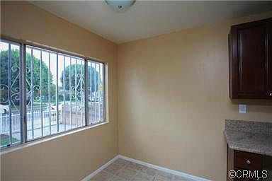 4th image of 4823 W 98th St