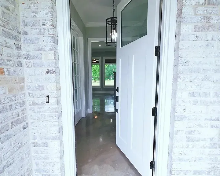 305 Brentwood Dr — Photo 7