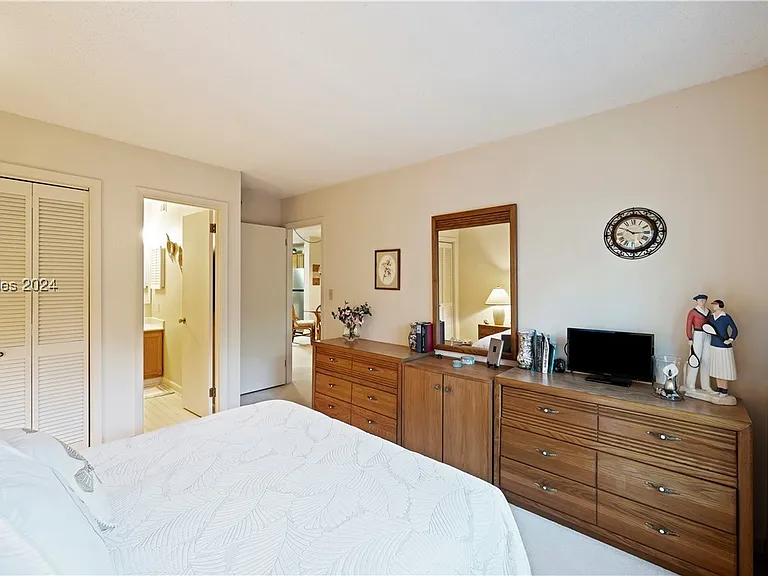 239 Beach City Rd #1323 — Photo 2