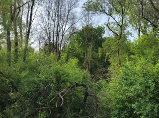 19455 Black Forest Dr, Town Of Brookfield, WI 53045