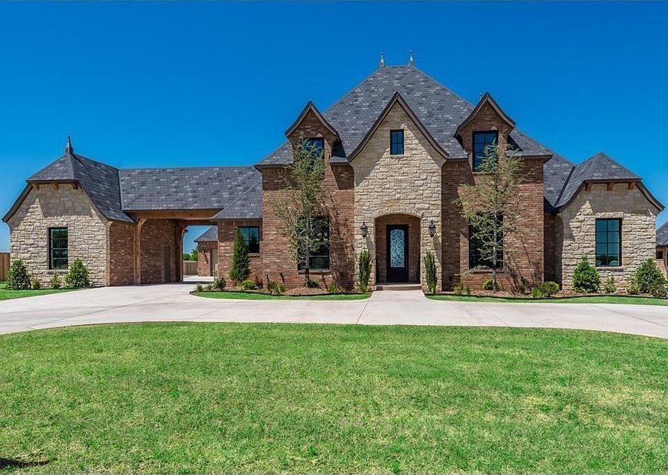 1st image of 4213 Paloma Cir