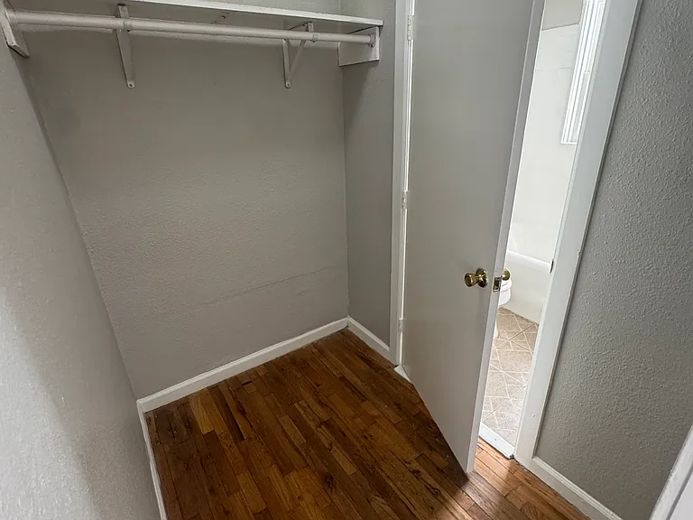 The Monte Apartments — Photo 22
