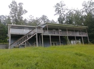 647 Waldrop Rd, Ashville, AL 35953