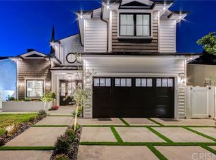 14713 Hartsook St, Sherman Oaks, CA 91403
