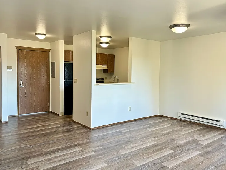 Kelsey House Apartments — Photo 20