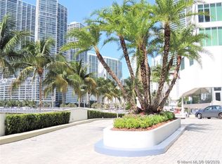 325 Biscayne Blvd #2415, Miami, FL 33131