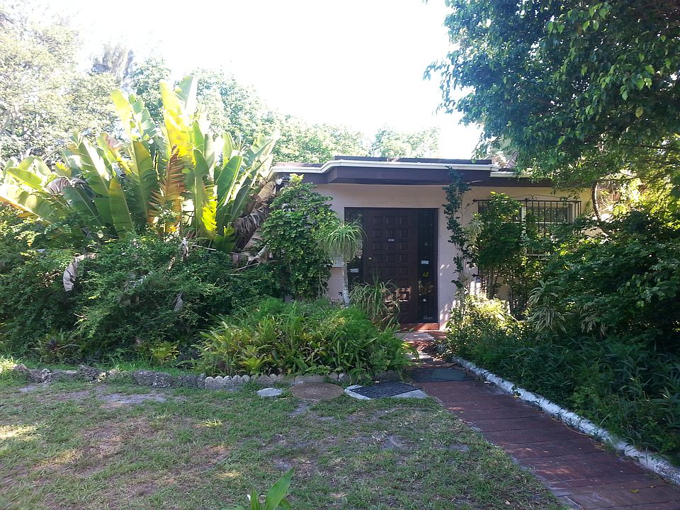 1st image of 1030 NW 125th St