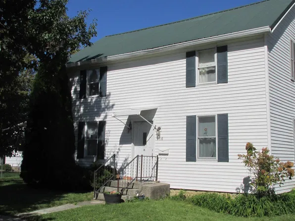 716 E Walnut St, Portland, IN 47371