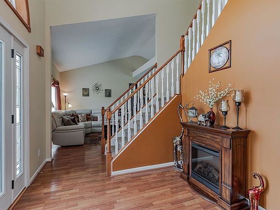 4th image of 3918 Harrison Creek Ct