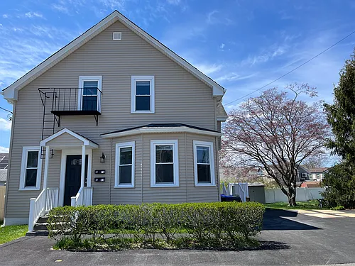 71 East St #B Photo 1