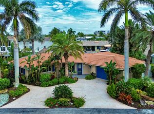 952 Brookdale Dr, Boynton Beach, FL 33435