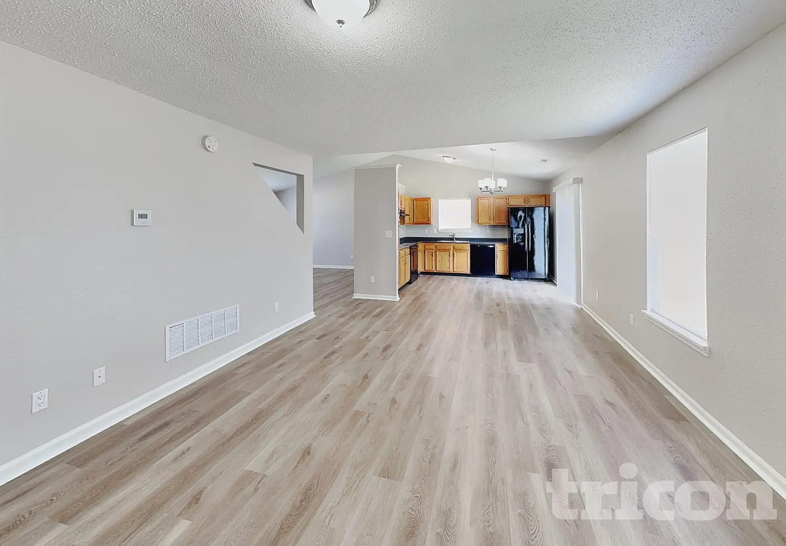 5025 Lincoln Road Indianapolis IN — Photo 3