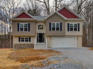 227 Parkview Dr, Blue Ridge, VA 24064