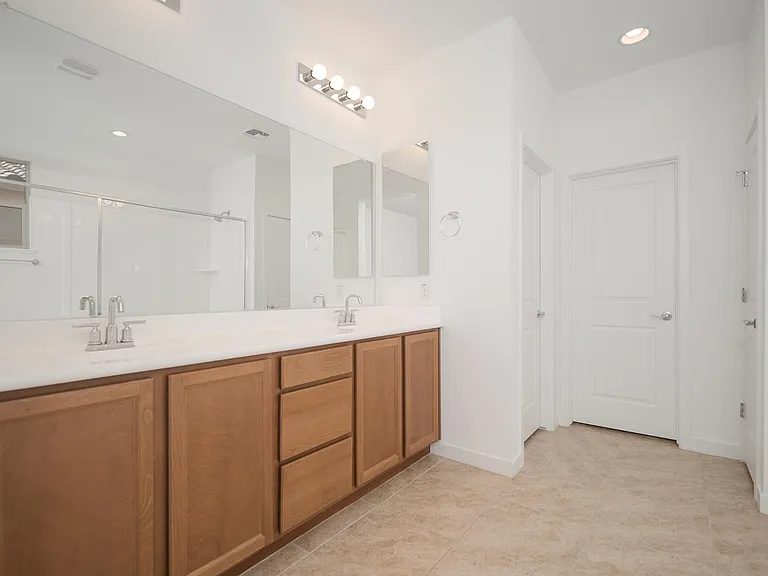 14844 S 179th Ave — Photo 19