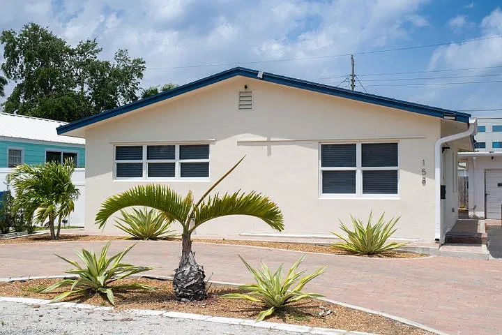 2 bed, 1110 sqft, $2,800 — Photo 1
