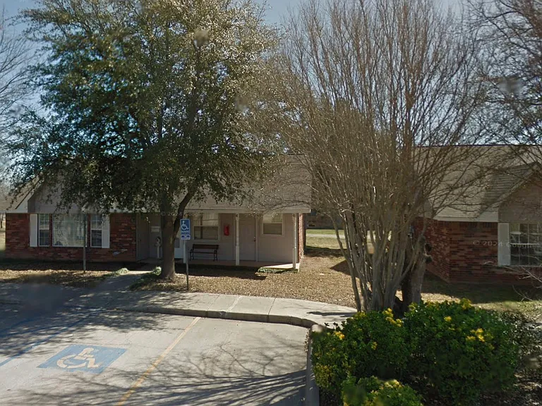 200 N Palmer St — Photo 3