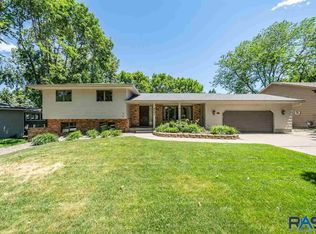 4504 S Tomar Rd, Sioux Falls, SD 57105