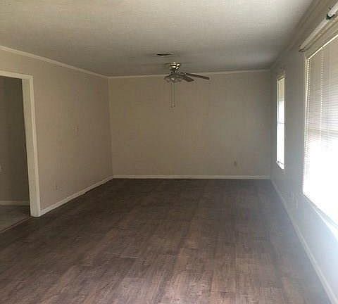2nd image of 1304 Cullen Dr