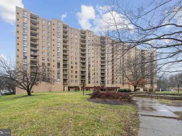 4500 S Four Mile Run Dr APT 134, Arlington, VA 22204