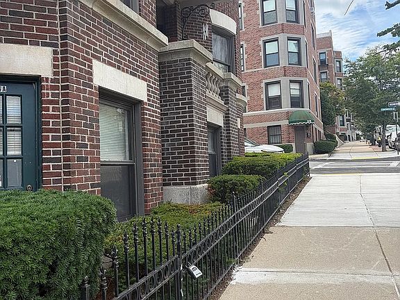 4th image of 1474 Commonwealth Ave #1B