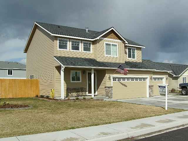 1st image of 4203 Artesia Dr