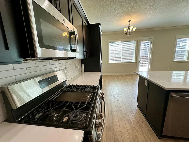 29054 NW Keenon St — Photo 15