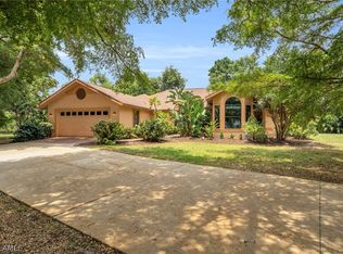 5520 Maeva Ct, Fort Myers, FL 33919