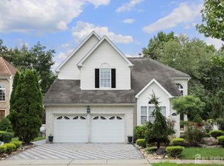 45 Carter Dr, Old Bridge, NJ