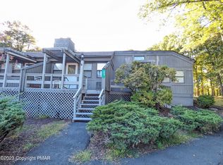125 Condor Dr UNIT 22, Tamiment, PA 18371