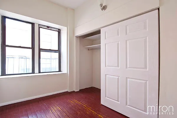 Rented by Miron Properties | media 36