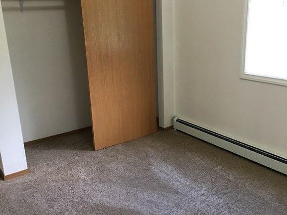 5th image of 4826 Da Niece St APT 2