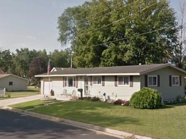 800 Cedar ROAD, Boscobel, WI 53805